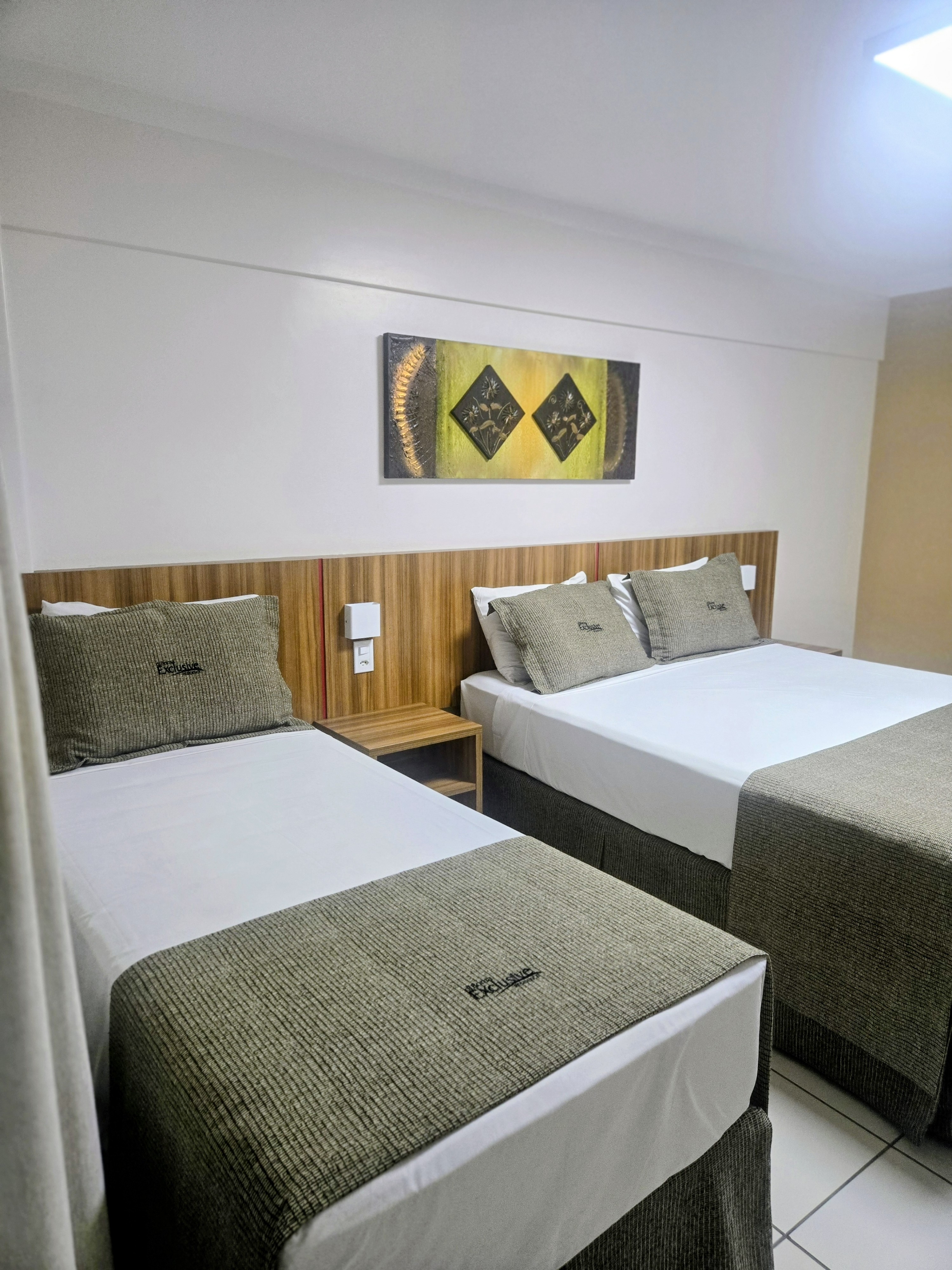 Quarto com camas - Vista 1